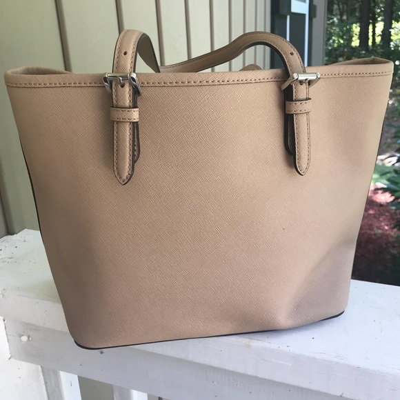 Authentic MK Purse - Picture 3 of 4